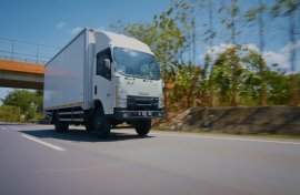 Lonjakan Logistik Akhir Tahun, Isuzu Perkuat Kesiapan Armada Truk
