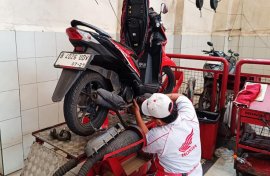 MEIRIAH di AHASS Jakarta-Tangerang, Hemat Servis Motor Matic Honda dengan Booking via WANDA