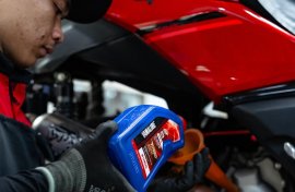 Gebyar Hadiah Sobek Label Yamalube, Cara Yamaha Bantu Konsumen Identifikasi Oli Asli