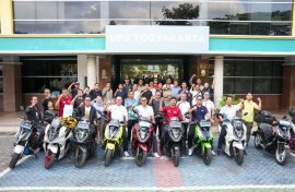 Misi Penting Komunitas Motor Listrik ALVA Owners Club (AOC) Touring Jakarta-Bali Tempuh 1.170 Kilometer