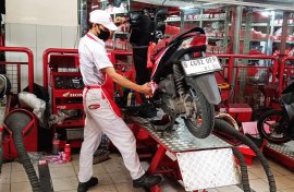 Promo Pahlawanku, Servis Motor Matic Honda di Bengkel Resmi AHASS Langsung Dapat Diskon