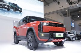 Chery J6T SUV Listrik Offroad Terbaru di GJAW 2025, Harganya Mulai Rp 525 Juta