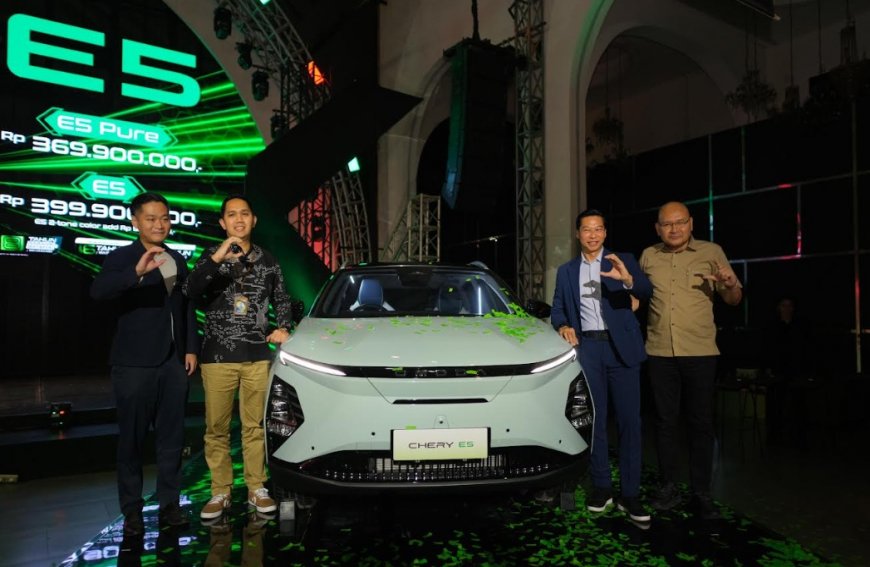 'The Futuristic Reborn' Chery C5 dan E5 Resmi Menyapa Publik Tanah Air