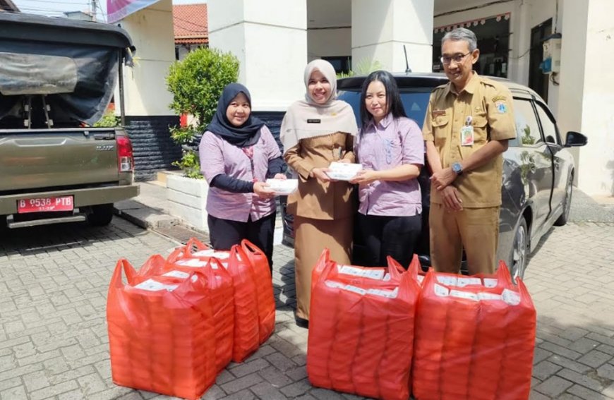 Gerak Cepat, Wahana Donasikan Logistik Makanan Siap Saji Bagi Korban Kebanjiran