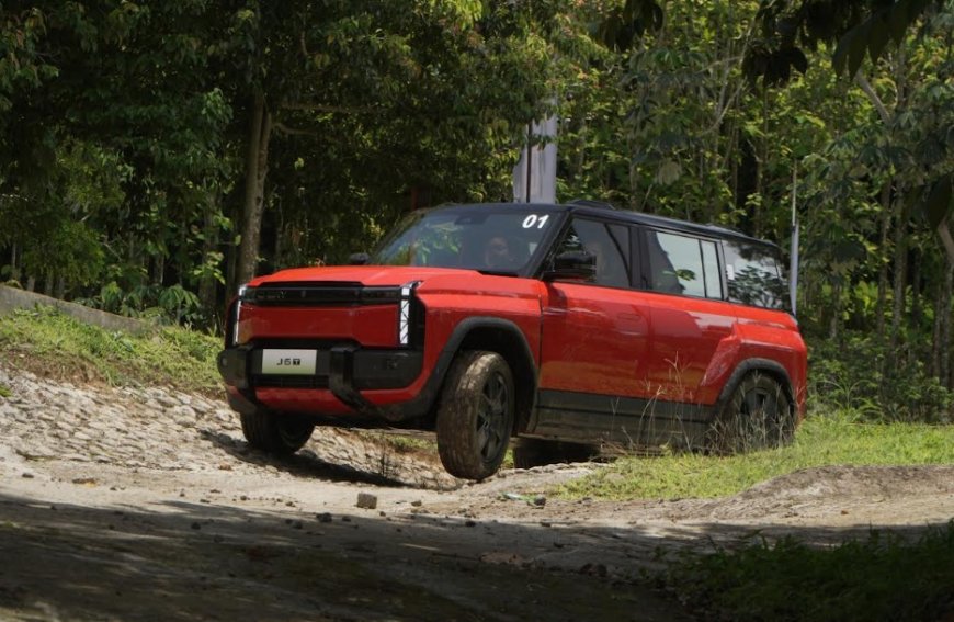 Pengunjung GJAW 2025 Bisa Buktikan Langsung Keunggulan Teknologi dan Performa Line Up Chery Melalui Test Drive