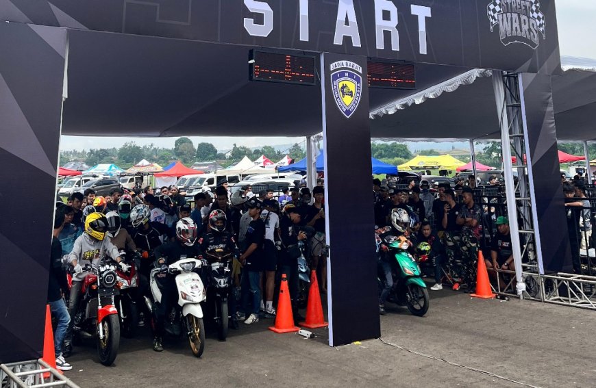 Kolaborasi Satu Dekade MAXI Yamaha & Pro Street, Sulap Lapangan Terbang Jadi Arena Adu Kecepatan