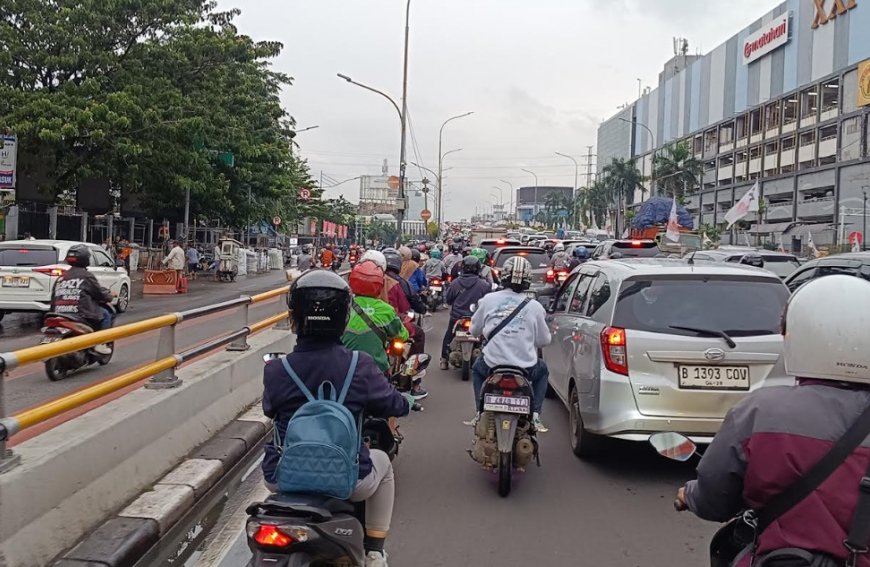 Cara Mengerem Saat Mengendarai Motor Ada Etikanya, Hindari Kecelakaan di Jalan Raya