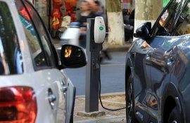 Jarak Tempuh EV Anjlok Setelah Update Software, China Investigasi Praktik 'Battery Lock'