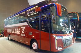 Mercedes-Benz Bus Panen Order di Tengah Lesunya Pasar Bus Nasional