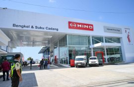 Hino Resmikan Dealer Baru di Banyuwangi, Perkuat Layanan Truk dan Bus di Jalur Logistik Jawa Timur