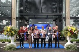 Bidik Pasar 2,9 Juta Kendaraan, Chery Resmikan Dealer Strategis di Bandung