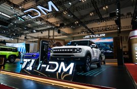 JETOUR Kantongi 1.038 SPK di GIIAS 2026, T2 i-DM dan T1 i-DM Jadi Primadona