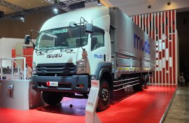 Dukung Industri Logistik, Kolaborasi Isuzu x MODA Hadirkan Isuzu GIGA FVM di GIICOMVEC 2026