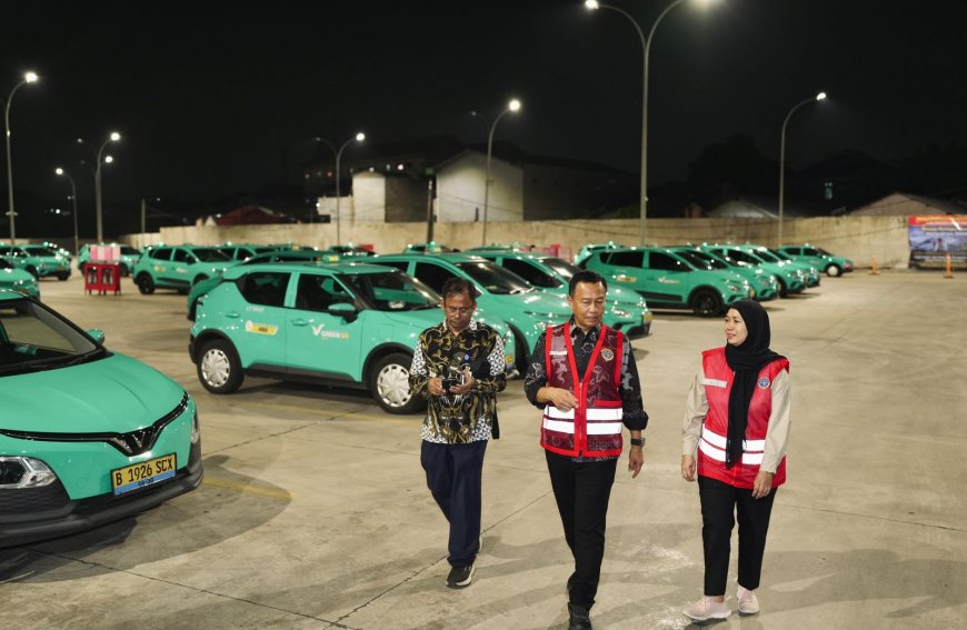 Buntut Kecelakaan KA Argo Bromo di Bekasi, Kemenhub Sidak Pool Taksi Green SM