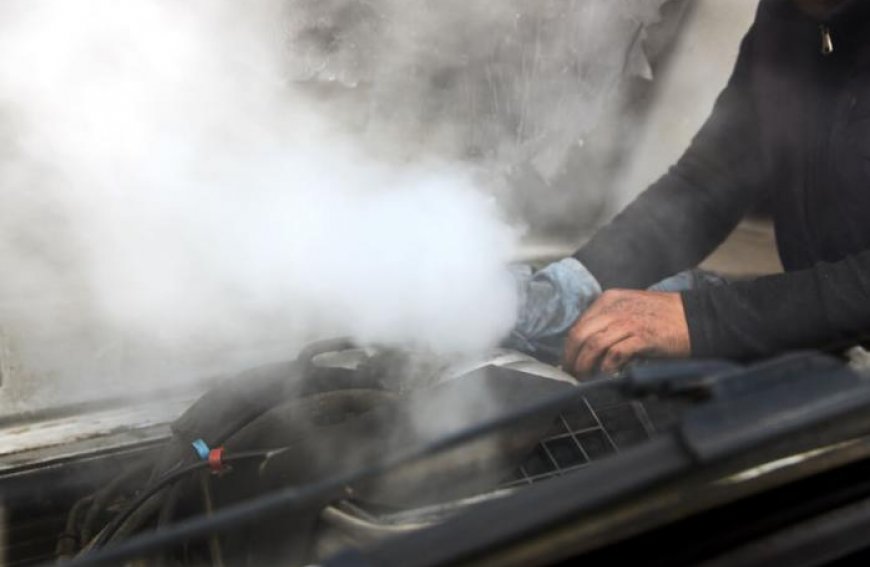 Jangan Tunggu Mogok, Ini Ciri Radiator Mobil Mulai Rusak