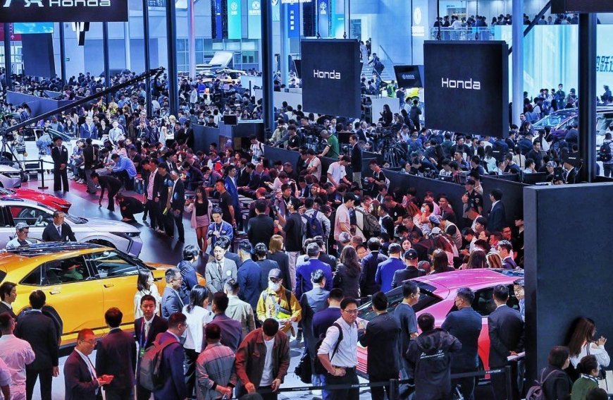 Beijing Auto Show 2026 Pecahkan Rekor, 1,28 Juta Pengunjung dan 181 Mobil Debut