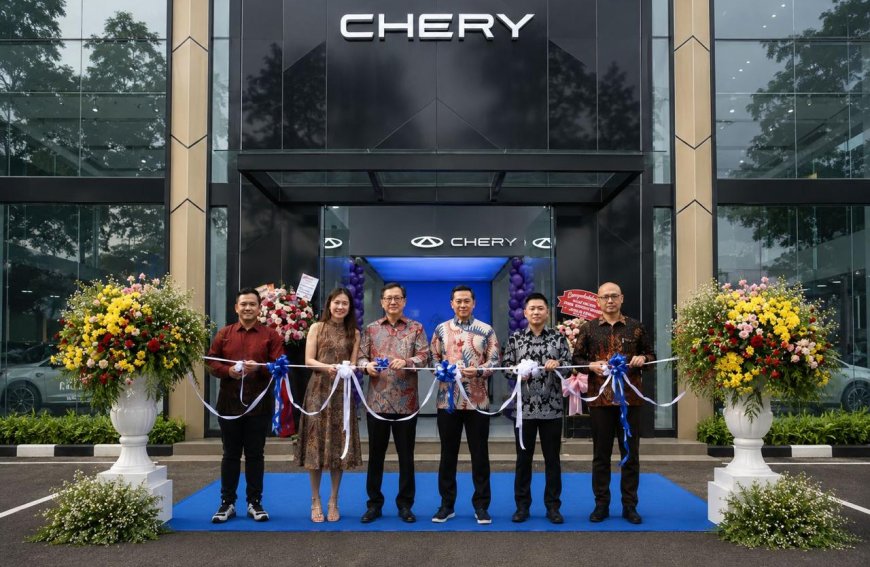 Bidik Pasar 2,9 Juta Kendaraan, Chery Resmikan Dealer Strategis di Bandung