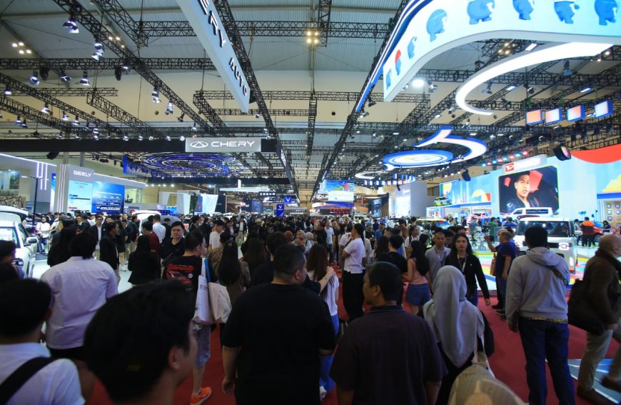 GIIAS 2026 Raup 496.378 Pengunjung, Test Drive Melonjak 30 Persen