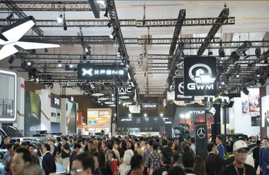 Banyak Produk Otomotif Baru Meluncur di IIMS 2026, Pengunjung Dihibur Musisi Papan Atas