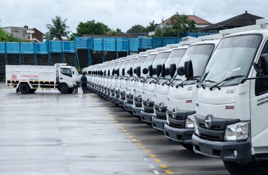Perkuat Perekonomian Masyarakat, Hino Dukung Program Koperasi Merah Putih